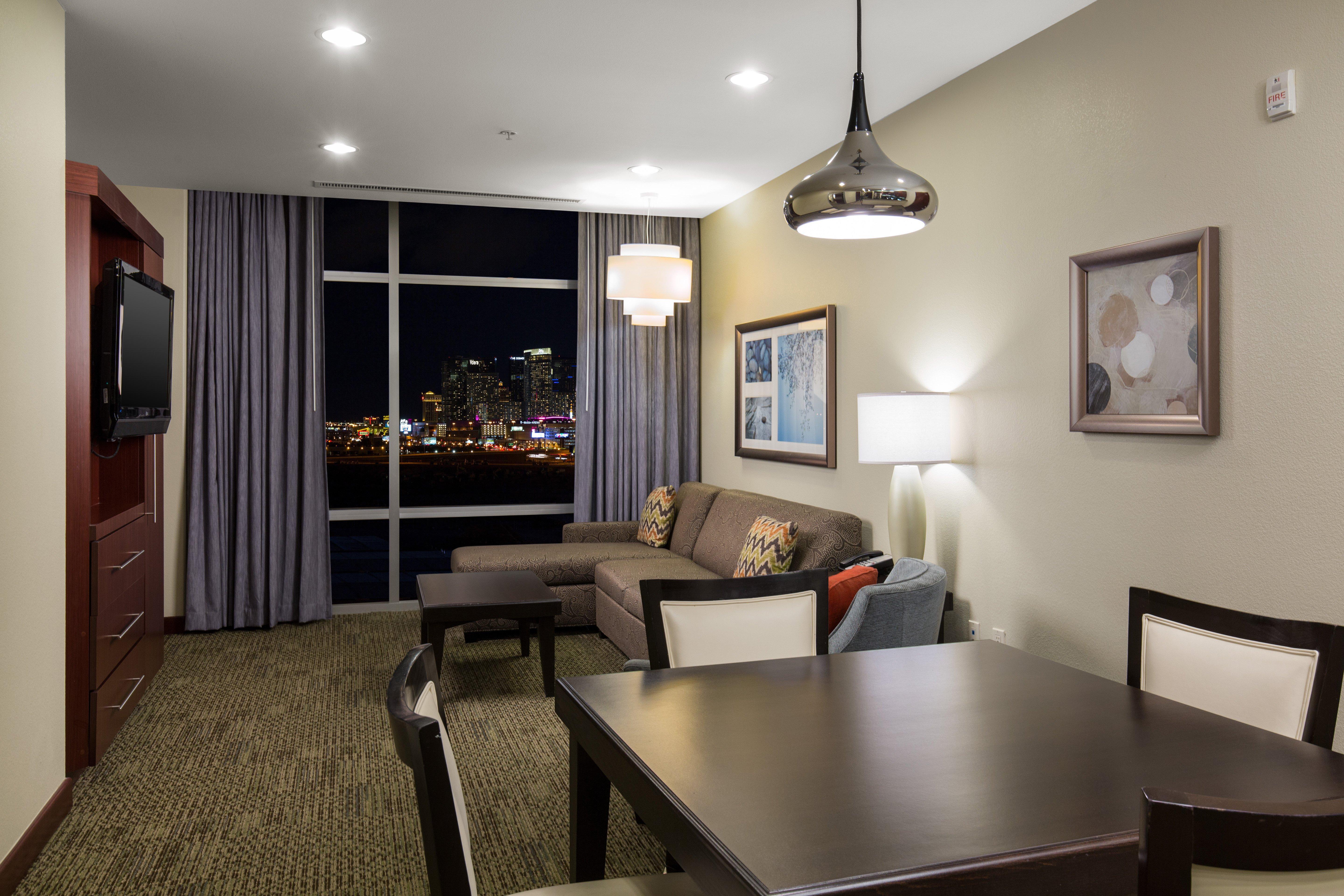 Staybridge Suites Las Vegas - Stadium District Bagian luar foto